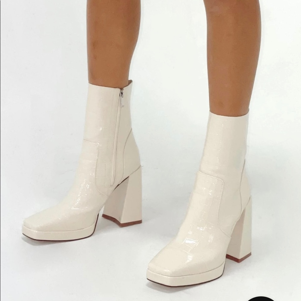 JAMIE CROC PLATFORM BOOTS CREAM